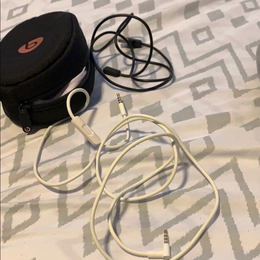 Beats Solo 3 - Rose Gold